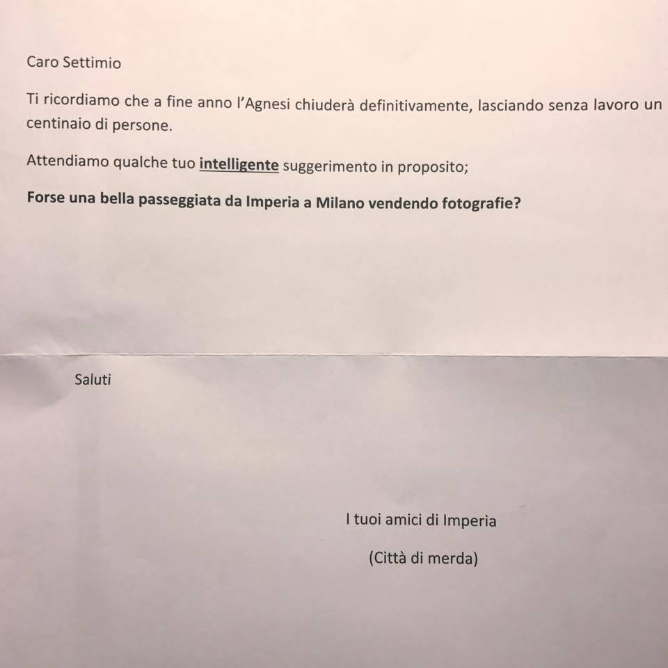 Il fotografo Benedusi, l’anonimo e l’Agnesi: “Il fatto che un’industria chiuda non mi piace per nulla”