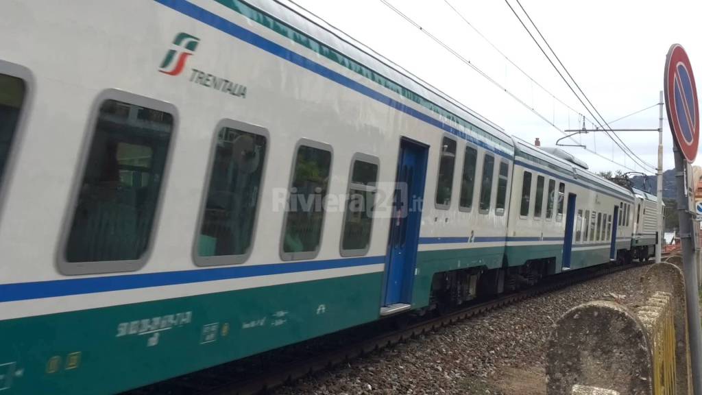 Lavori alla stazione di Ventimiglia, i treni si fermano a Taggia e Imperia