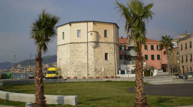 Santo Stefano al Mare, i divieti di transito in occasione della “Portosole Sanremo Half Marathon”