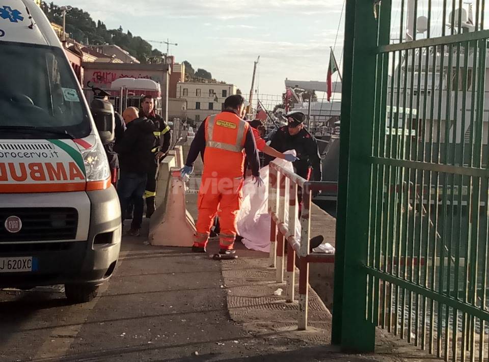 Cadavere ripescato nel porto di Imperia Oneglia