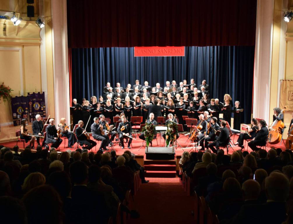 Sanremo, al Teatro dell’Opera del Casinò va in scena il concerto dell’Orchestra Sinfonica “Il grande sinfonismo francese”