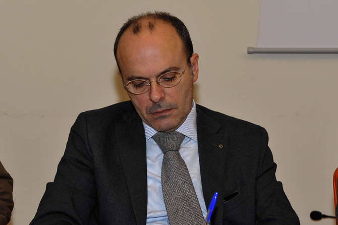 Imperia, il sindaco Capacci decide nuove proroghe e incarichi per i dirigenti comunali