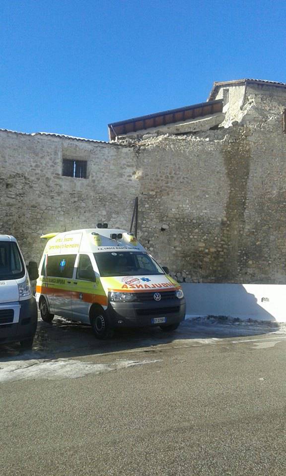 Croce bianca e croce rossa di Imperia in missione tra i terremotati nella neve e nel gelo