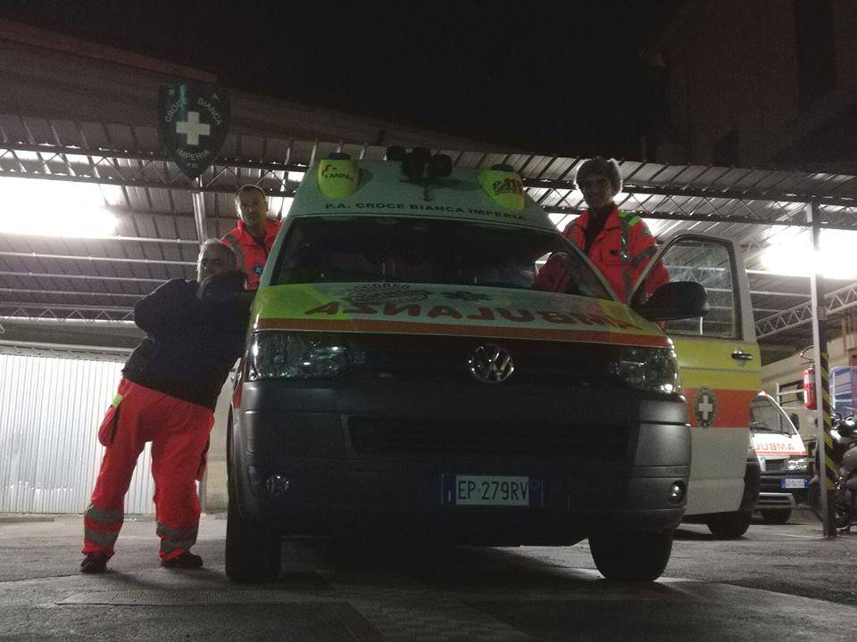 Croce bianca e croce rossa di Imperia in missione tra i terremotati nella neve e nel gelo