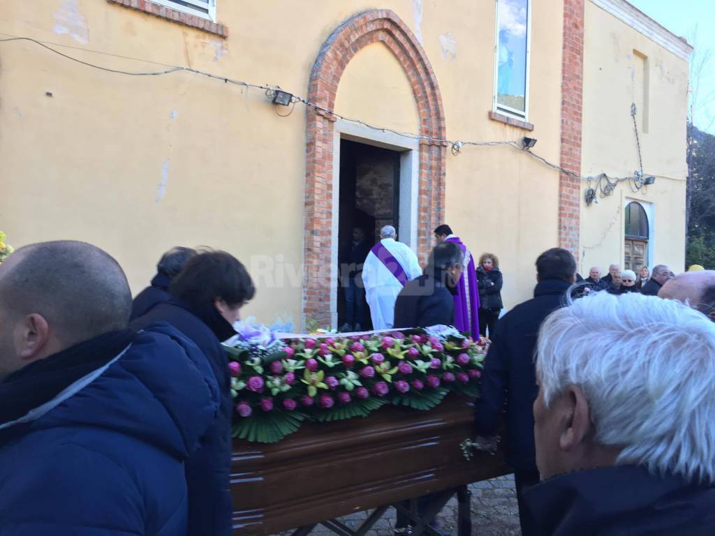 Ventimiglia: centinaia di persone per l&#8217;addio a Luciano Guglielmi, morto in seguito all&#8217;incidente di via Fois