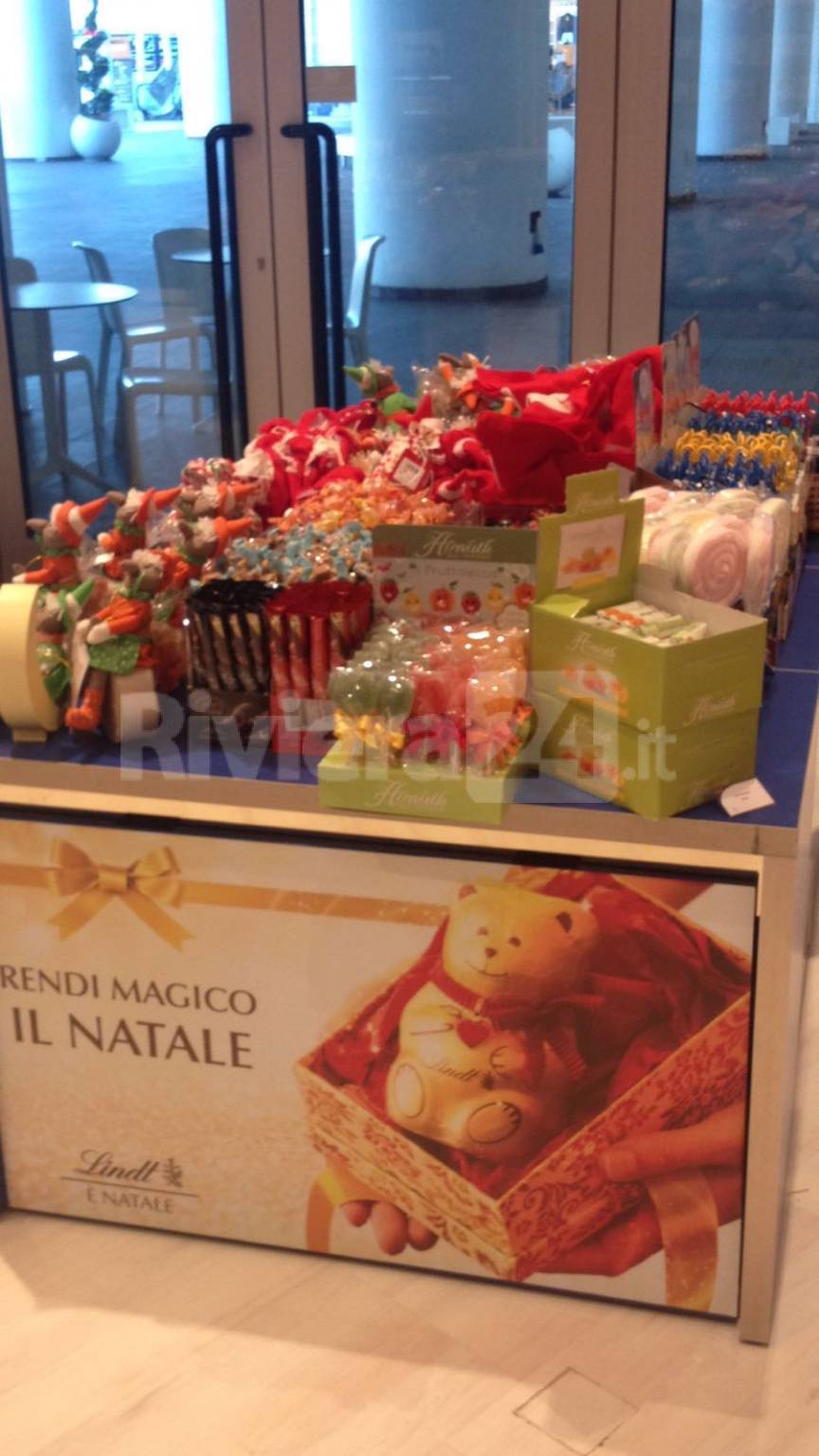 Saluta le feste con l’incredibile scioglievolezza di Lindt e le sue calze della Befana