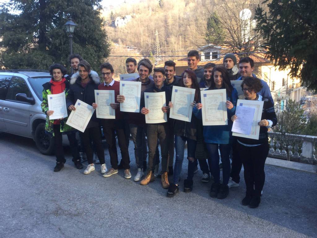 Scuola forestale Ormea, consegna diplomi