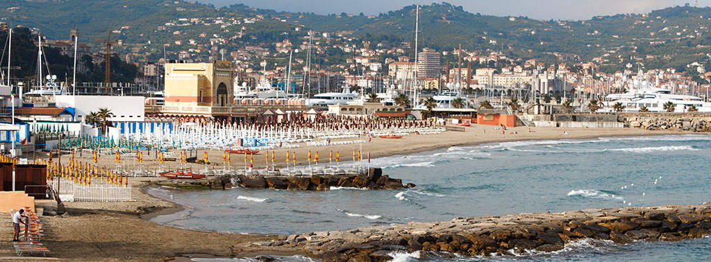 spiaggia imperia