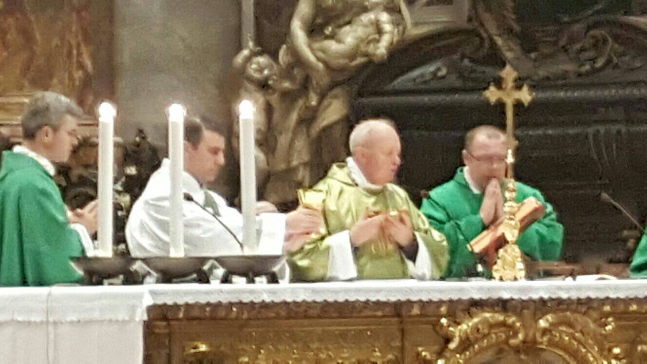 La corale dei SS. Nazario e Celso della valle Impero a Roma: incontrano papa Francesco