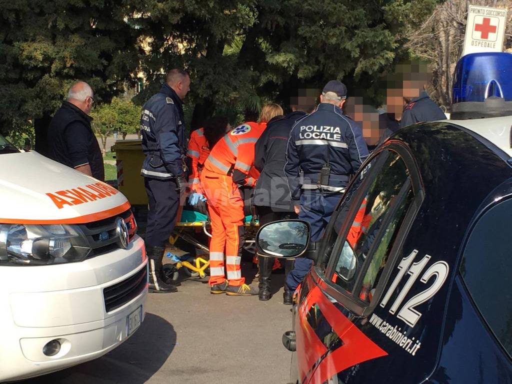 Bordighera, paziente Sert dà in escandescenza: soccorsi difficili