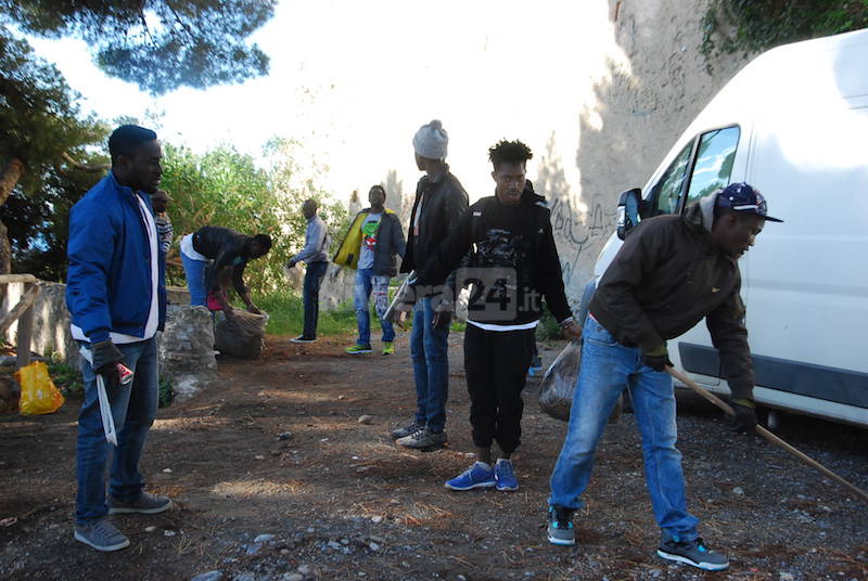 Giornata di pulizia al Forte dell&#8217;Annunziata di Ventimiglia