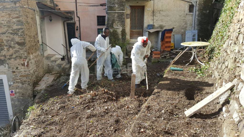 A Imperia all’opera il “dream team” degli immigrati, il loro allenatore è Daniele Cimino