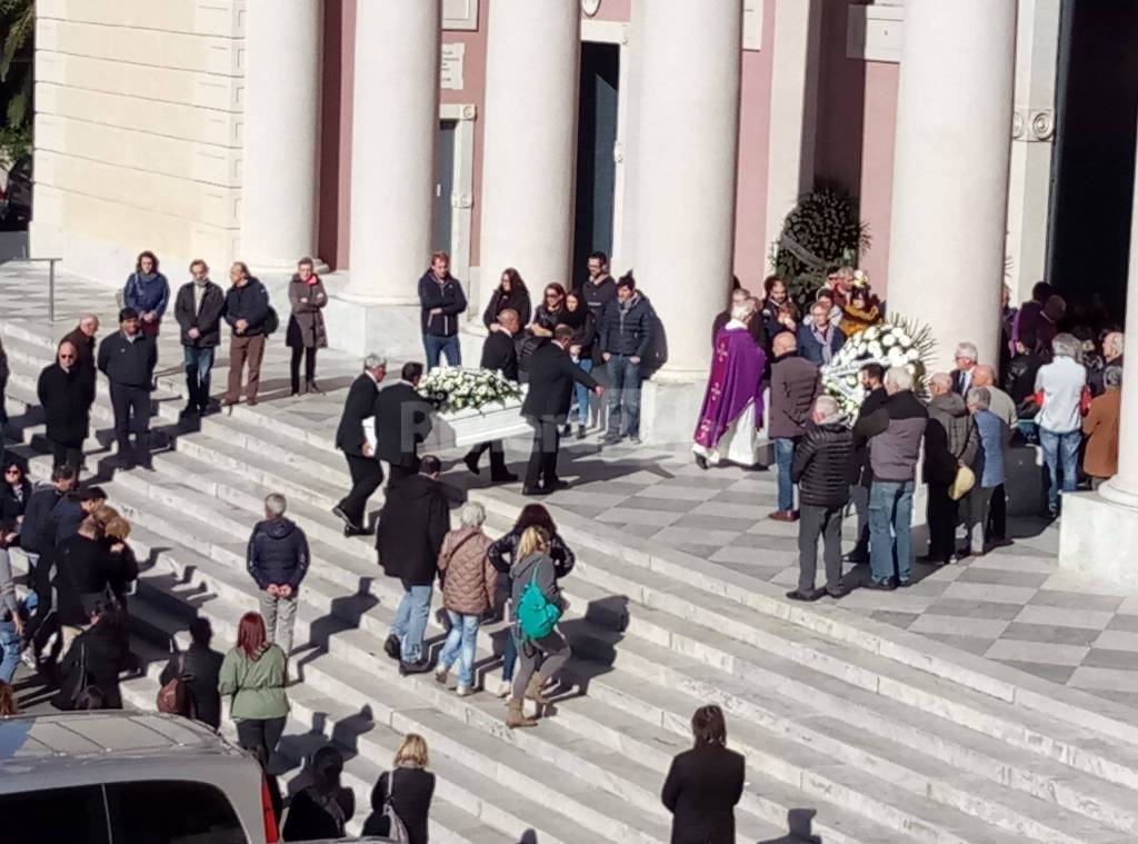 Imperia, funerale di Stefano Berté