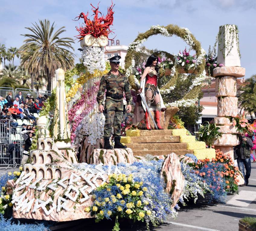 riviera24 - Sanremo in Fiore 2017, lo spettacolo dei carri fioriti