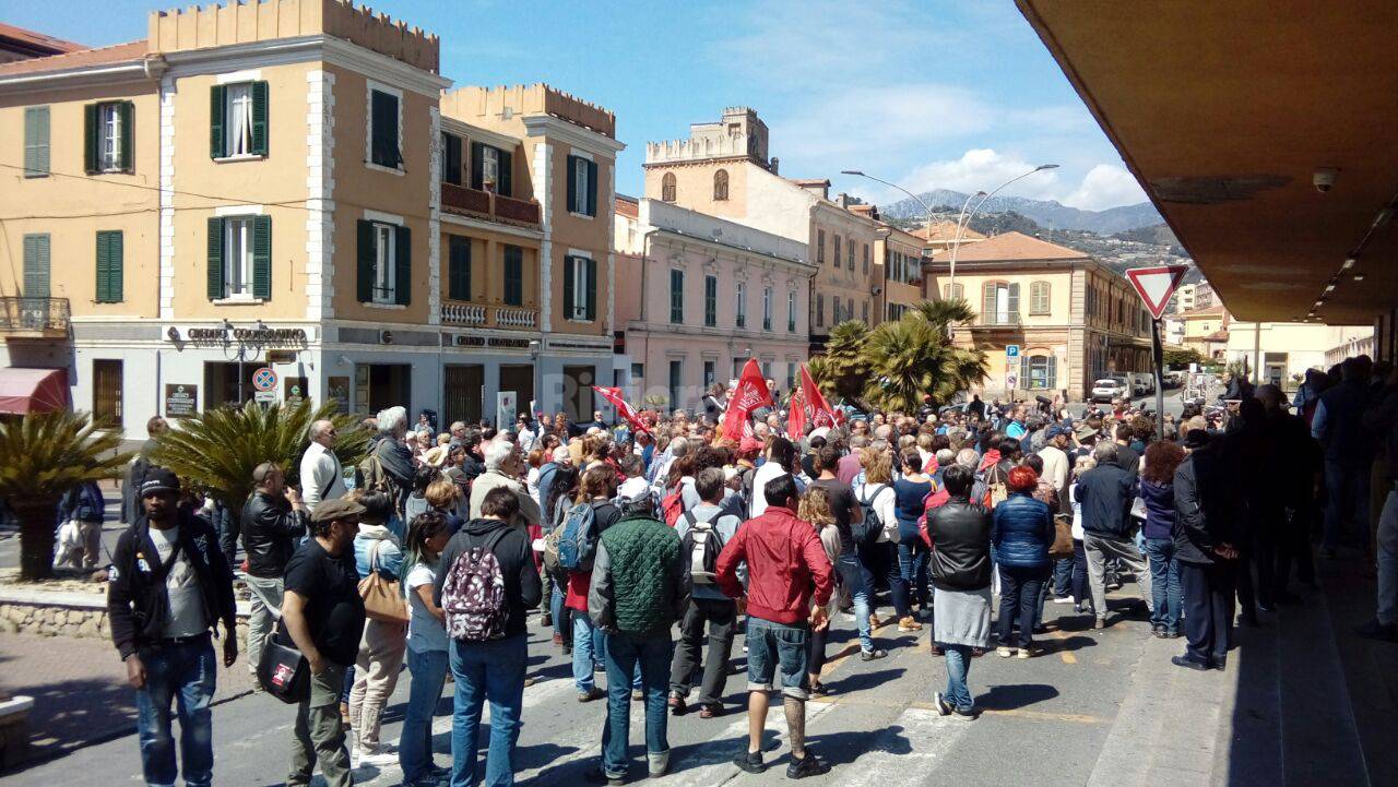 &#8220;Per la solidarietà, contro l’intolleranza&#8221;, la manifestazione per il diritto all&#8217;accoglienza