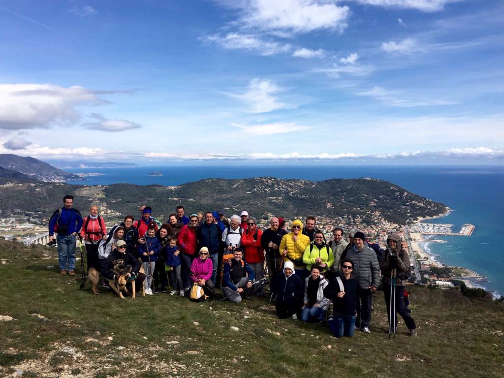 &#8220;Sui Sentieri del Golfo&#8221; a San Bartolomeo, 62 i partecipanti al Colle Mea per la Pasquetta al sacco