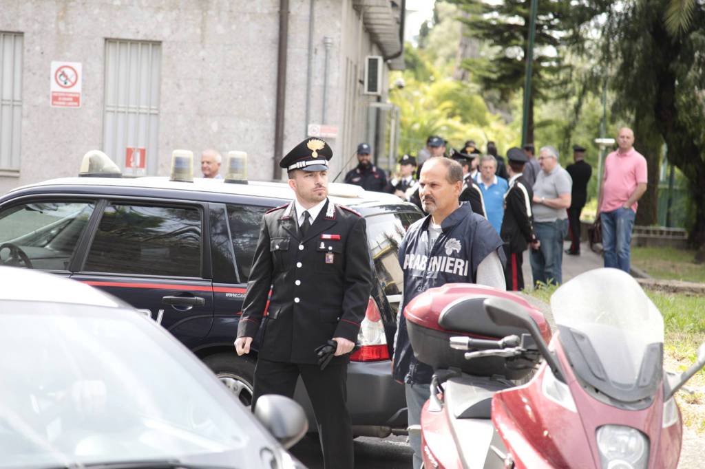 Operazione &#8220;Porta a porta&#8221; dei carabinieri. I primi arresti all&#8217;alba