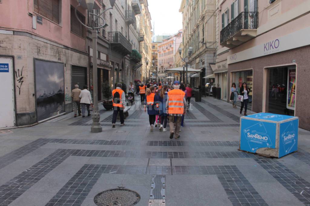 Alberi e sfilata per i bambini del Pedibus a Sanremo, Nocita "L'iniziativa contribuisce alla salute"