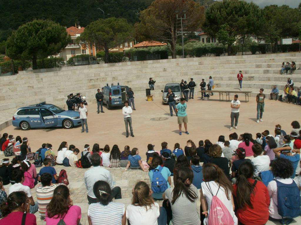 riviera24 - Passeggiata della legalità in memoria di Giovanni Falcone