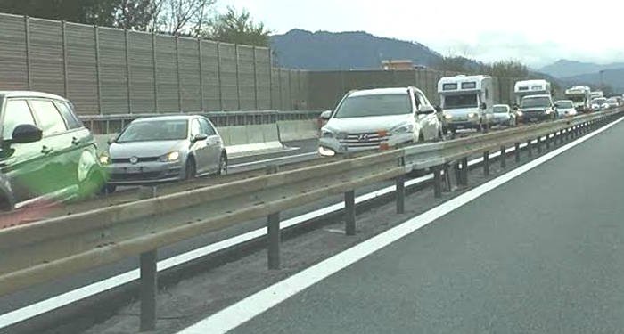 Traffico e code per i rientri dell’ultimo fine settimana di maggio