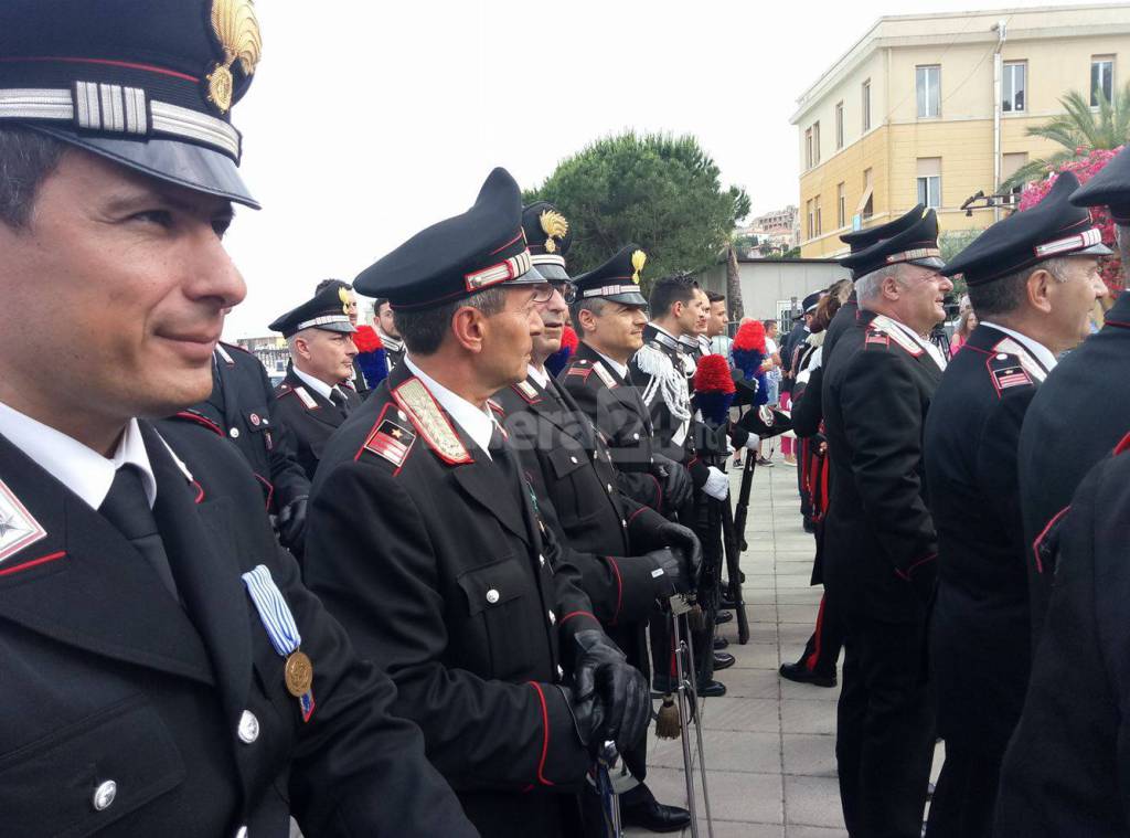 Imperia, i carabinieri festeggiano i 203 anni dalla fondazione: premiati il capitano De Alescandris e il brigadiere capo Pellegrino