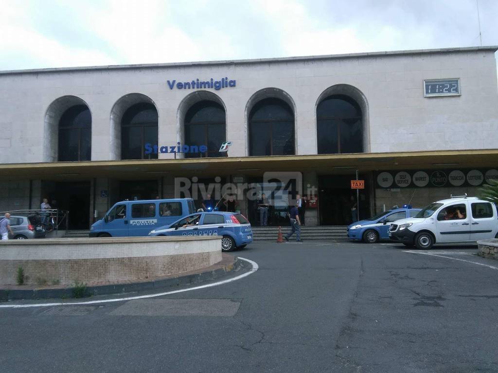 polizia stazione ventimiglia