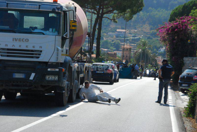 Ventimiglia, giovane migrante travolto da betoniera: morto sul colpo