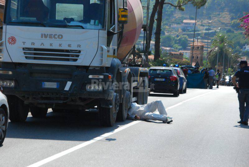 Ventimiglia, giovane migrante travolto da betoniera: morto sul colpo