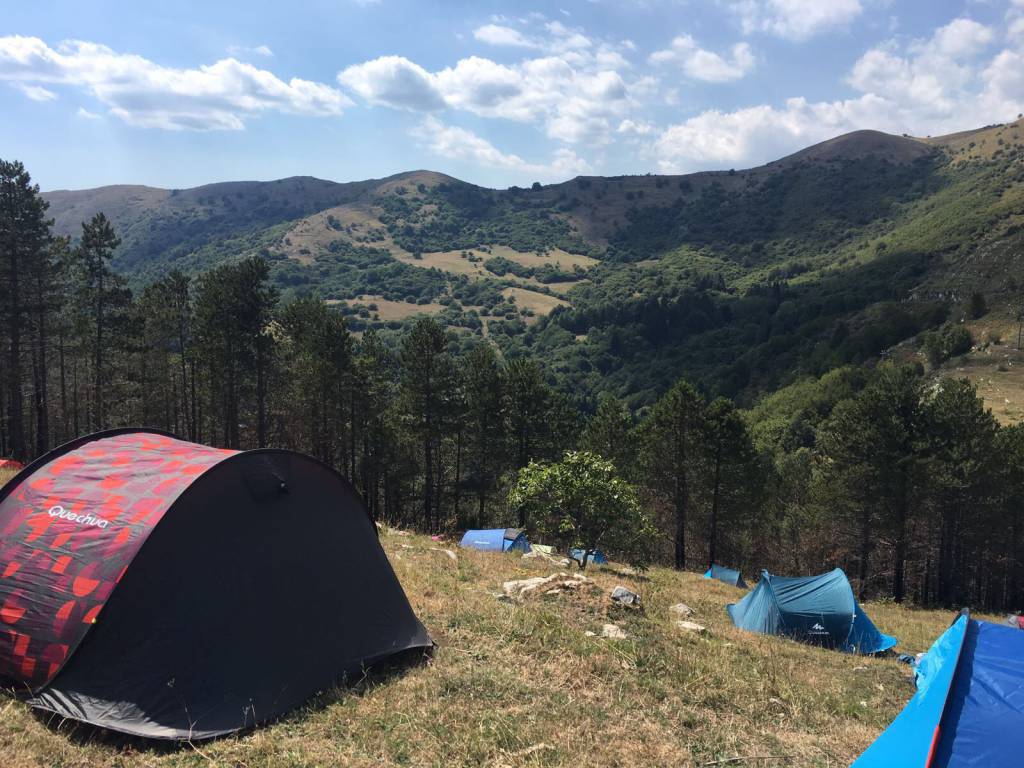 Passeggiata sulle Alpi liguri per riscoprire i valori e le bellezze dell’entroterra