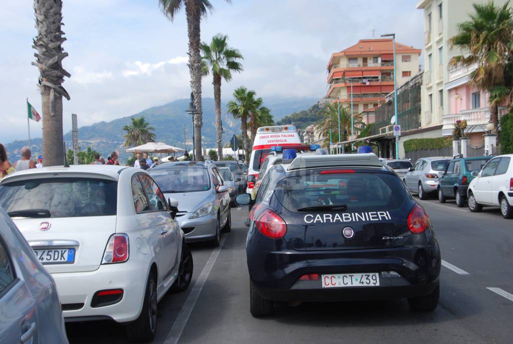 Ventimiglia, tragedia in mare: uomo perde la vita