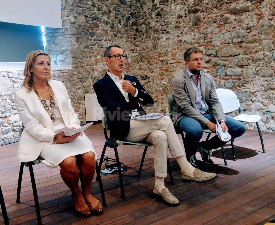 Si alza il sipario su &#8220;Sanremo con gusto&#8221;, la nuova kermesse enogastronomica della città dei fiori