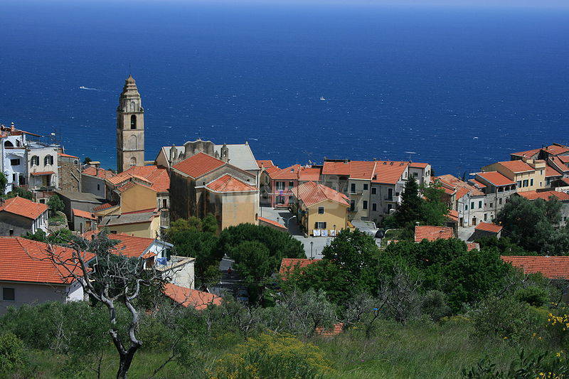 Conclusa la pulizia della provinciale che collega la via Aurelia da Aregai a Cipressa