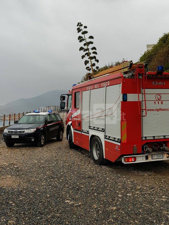 Ventimiglia, incendio prefabbricato ai Balzi Rossi