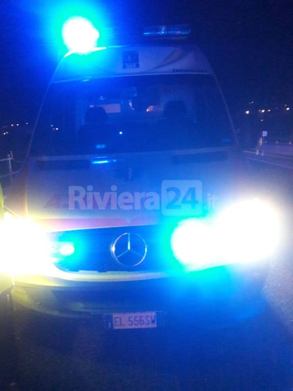 Si schianta con l’auto sull’A10 a Bordighera: morto sul colpo Jose Antonio Pereira da Silva