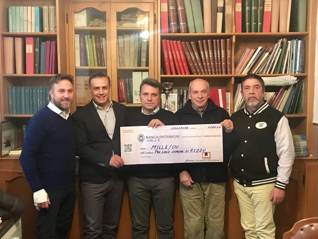 Un anno dopo l’alluvione la Fondazione Livio Casartelli–Ippolita Perraro dona 1000 euro alla Pro Loco del comune di Rezzo