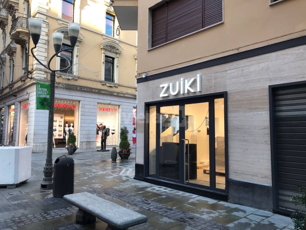 E' Zuiki il nuovo maxi store di via Escoffier