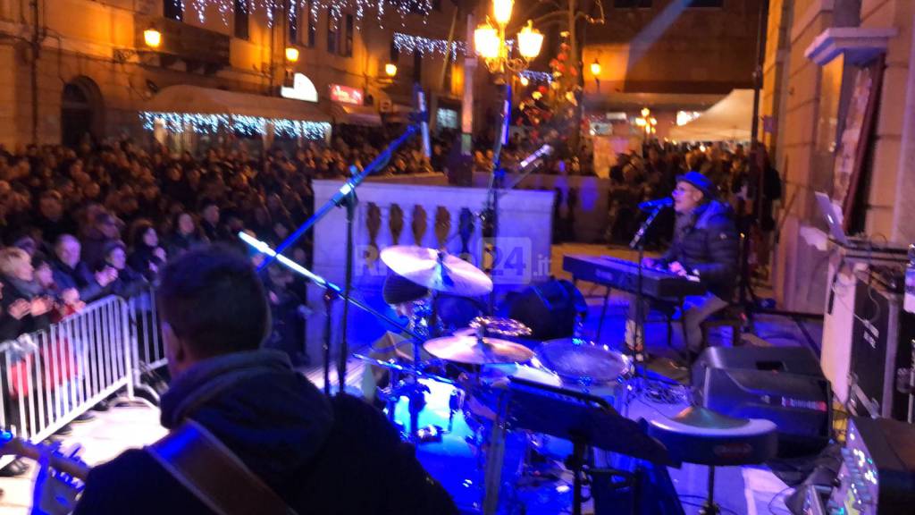 Imperia, la notte di San Silvestro festa in via Cascione