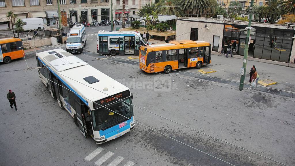 Via Roma chiusa al traffico, capolinea autobus Sanremo-Ventimiglia trasferito alla chiesa Russa