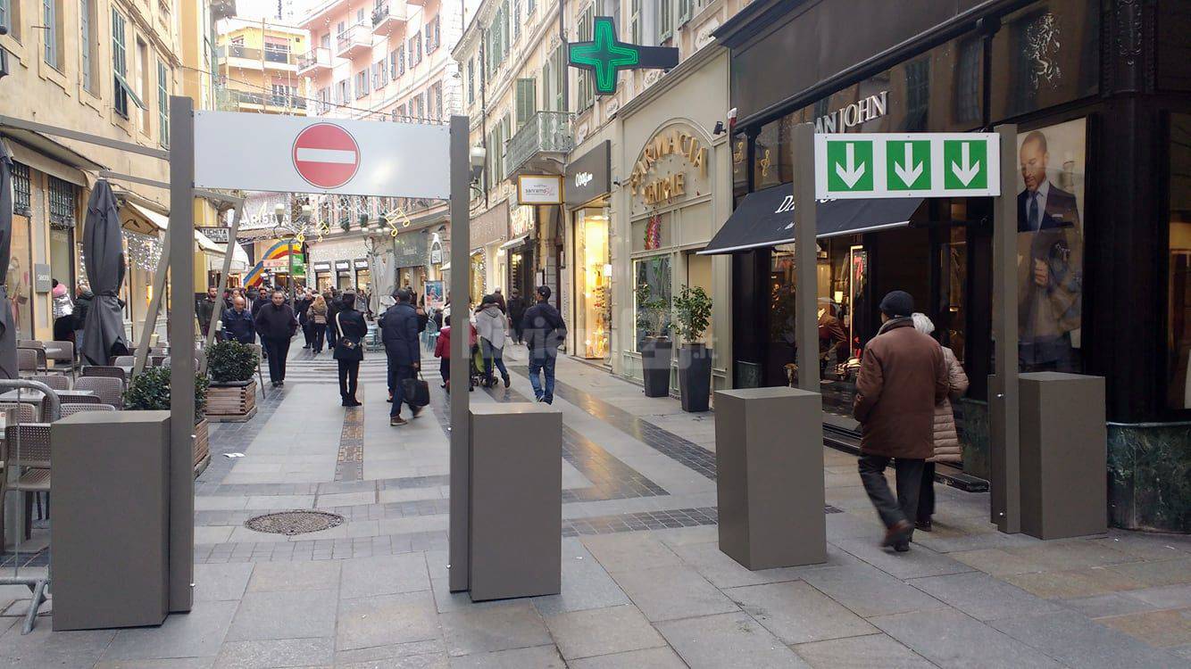 Sicurezza al Festival di Sanremo, installati i metal detector fissi in via Matteotti