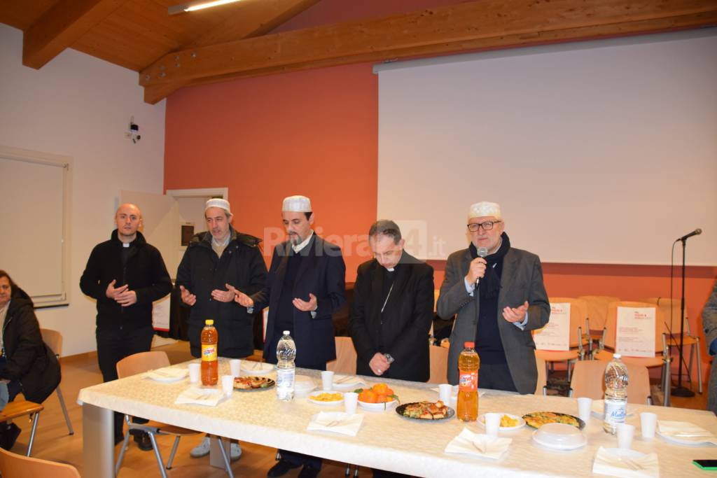 Ventimiglia, oltre 50 migranti alla cena &#8220;114 pizza e dolci quaresima 2018, Ramadan 1439&#8221;