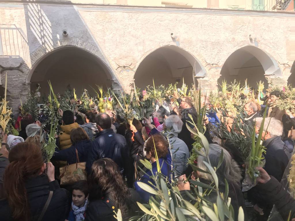 Domenica delle Palme: la benedizione dei “parmureli” a Bordighera e Ventimiglia