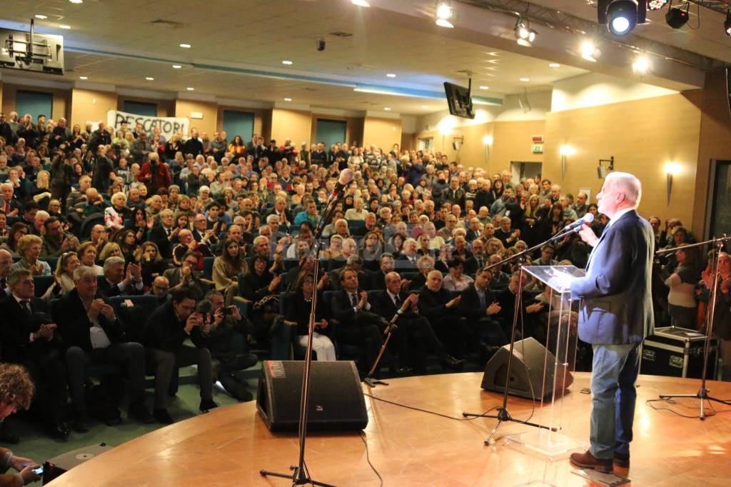 “Con Claudio per Imperia”, un pezzo di città si mobilita per il ritorno di Scajola a candidato sindaco