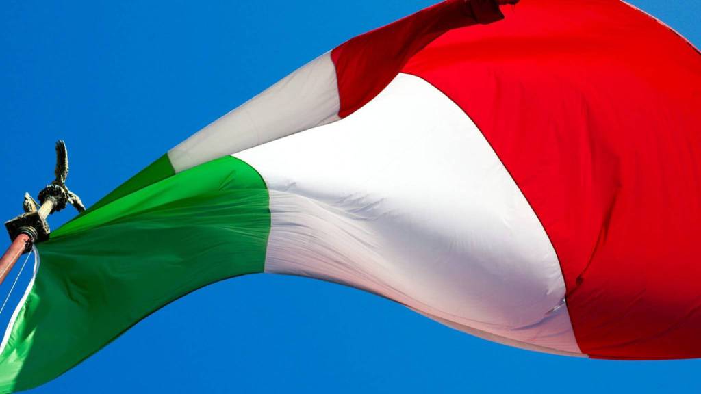 bandiera tricolore italia 