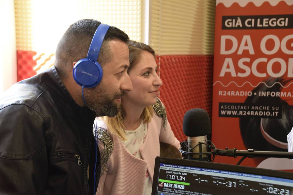 famiglia a r24 radio