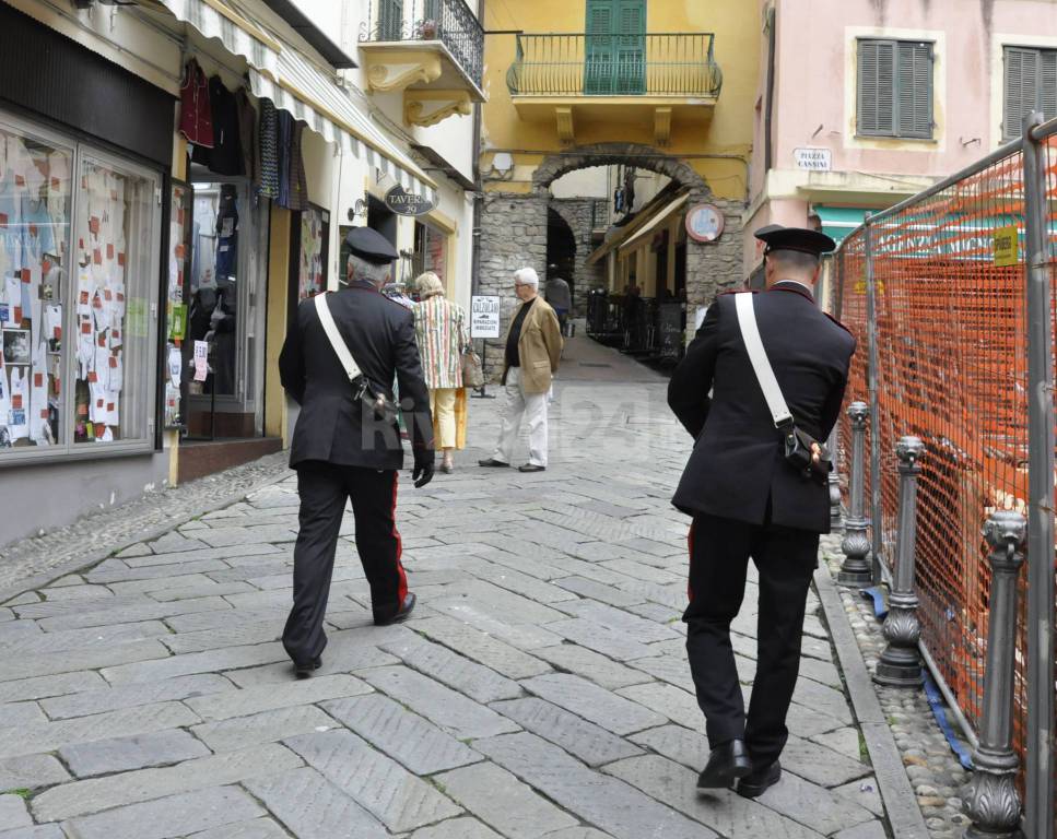 Sanremo, detenuto fugge durante visita all’ospedale: è caccia all’uomo