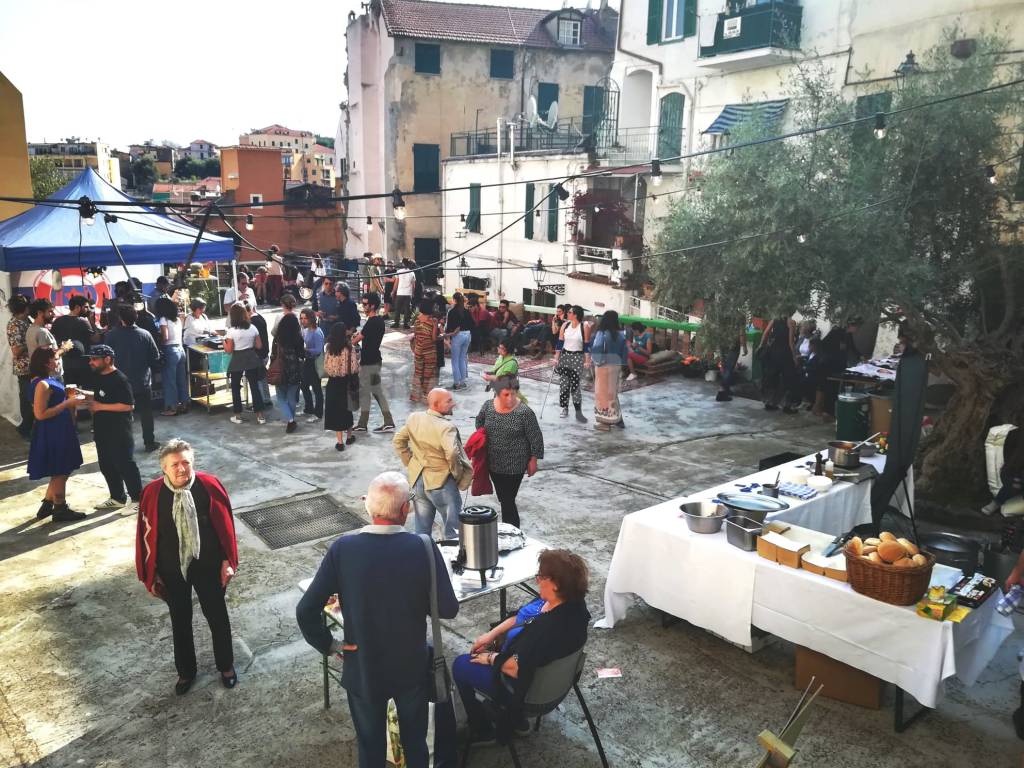 Evento Pigna Mon Amour e Adventures piazza Santa Brigida