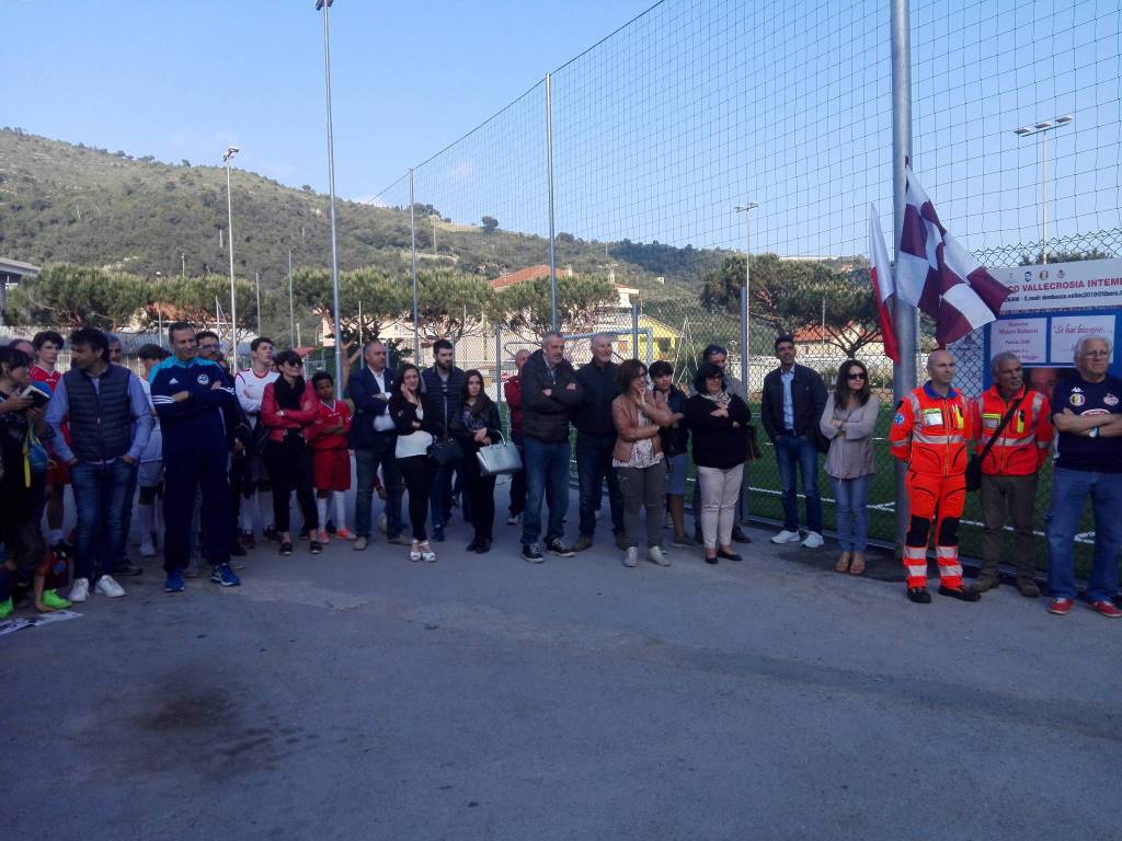 Il Don Bosco Vallecrosia Intemelia inaugura il nuovo campetto sintetico e intitola la Scuola Calcio “Mauro Rabozzi”