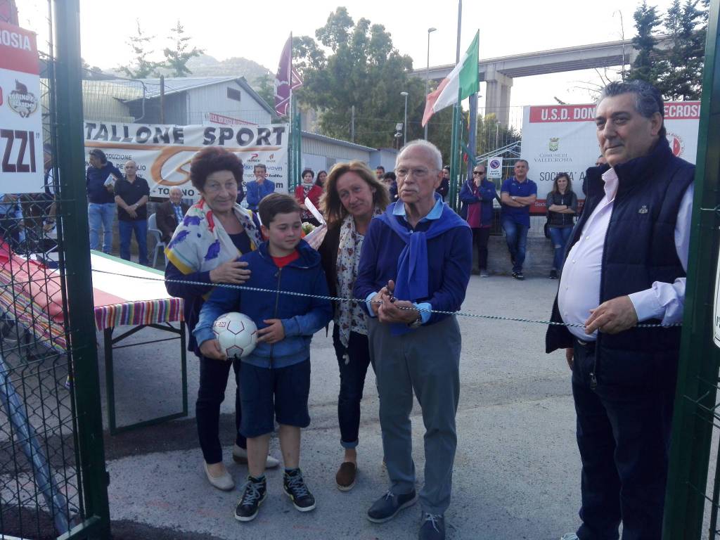 Il Don Bosco Vallecrosia Intemelia inaugura il nuovo campetto sintetico e intitola la Scuola Calcio “Mauro Rabozzi”