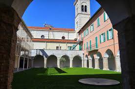 ventimiglia chiostro sant'agostino 