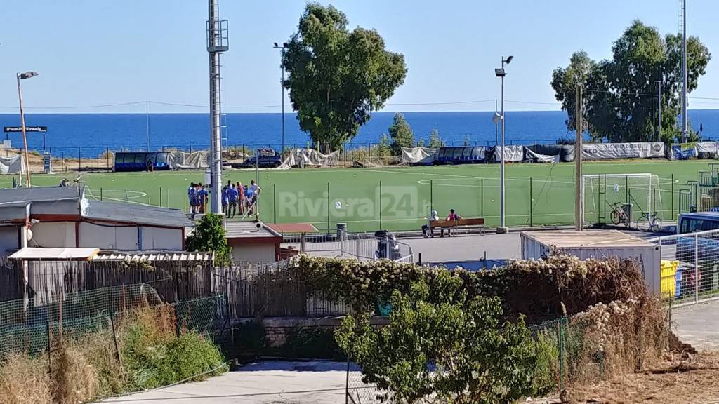 riviera24-campo pian di poma calcio sintetico sanremese